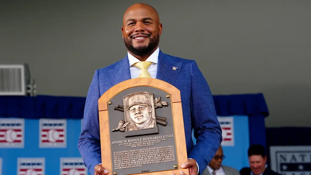 Baseball national coach Jones honored with a place in the MLB Hall of Fame: 'Not an easy route'