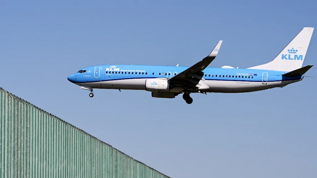 KLM passenger numbers rise and profits climb despite high jet-fuel costs
