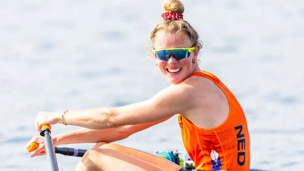 After earning study credits, sculler Florijn now focuses on the World Championships on home soil