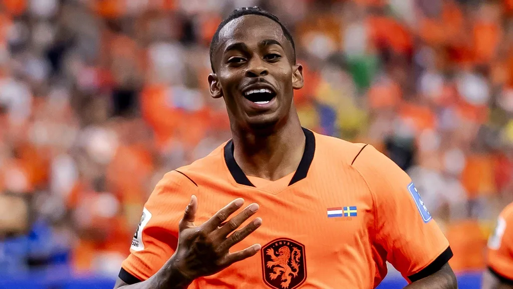 World Cup standout Summerville leaves struggling West Ham for wealthy Al-Hilal in Saudi Arabia