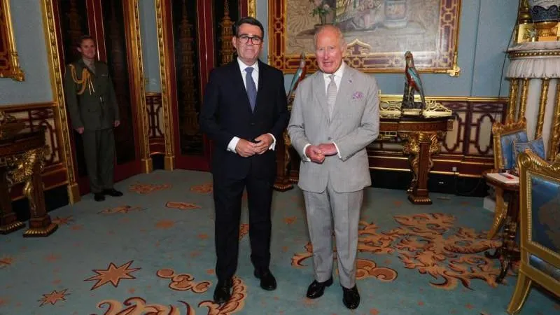 Andy Bernem sworn in as UK prime minister