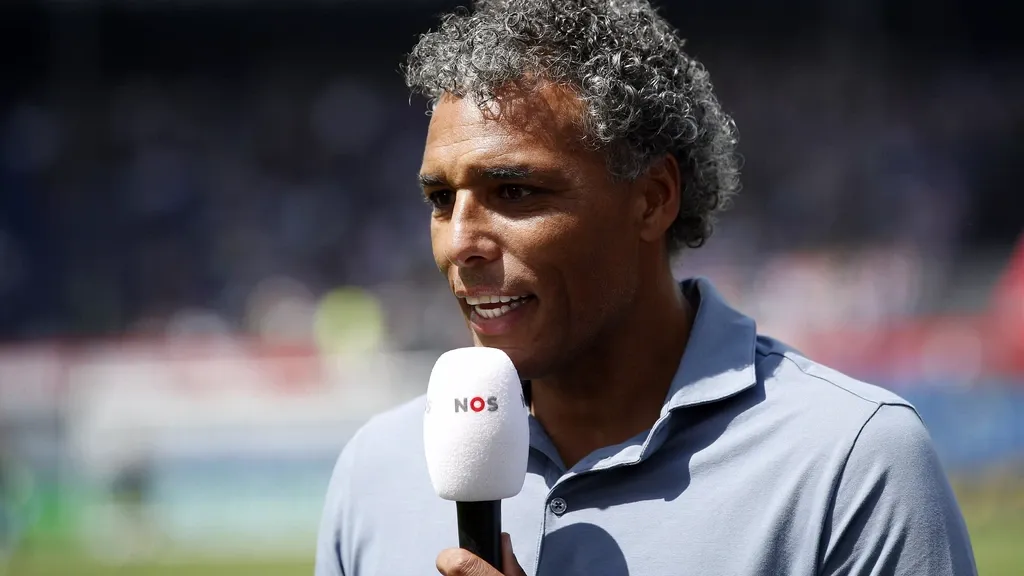 Pierre van Hooijdonk steps down as NOS Sport's regular analyst
