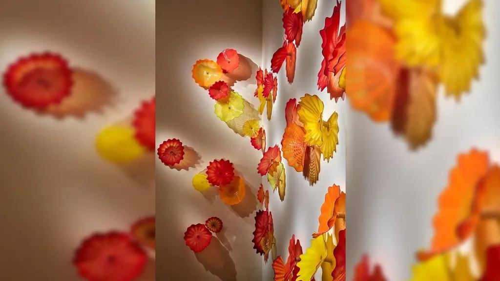 Groninger Museum moves its most expensive acquisition, Dale Chihuly installation, to city center