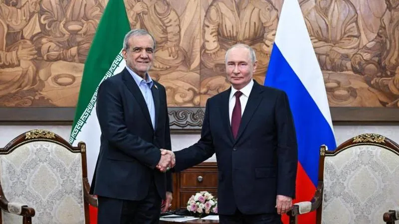 Putin says Russia admires the courage and steadfastness of the Iranian people