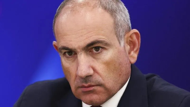 Pashinyan Praises Successful Phone Call with Putin, Leaning on Russia's Steady Hand