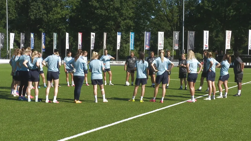 Twente women ready for Super Cup clash with champions PSV after hangover